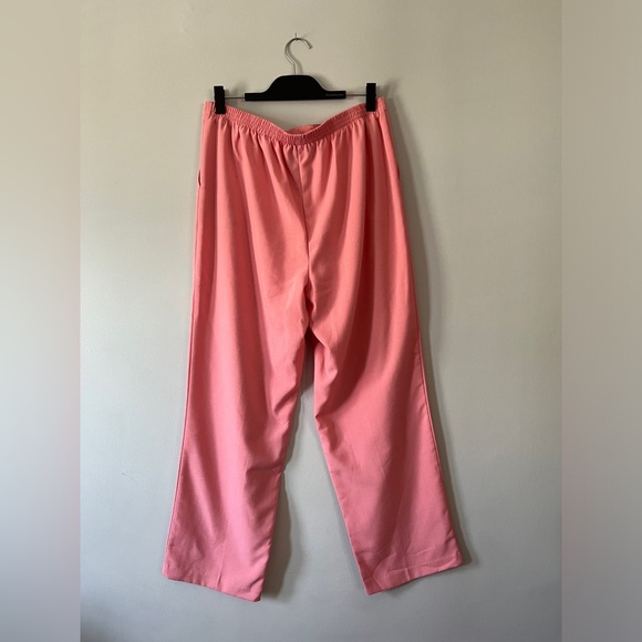 Vintage Trousers in Pink - Picture 3 of 3